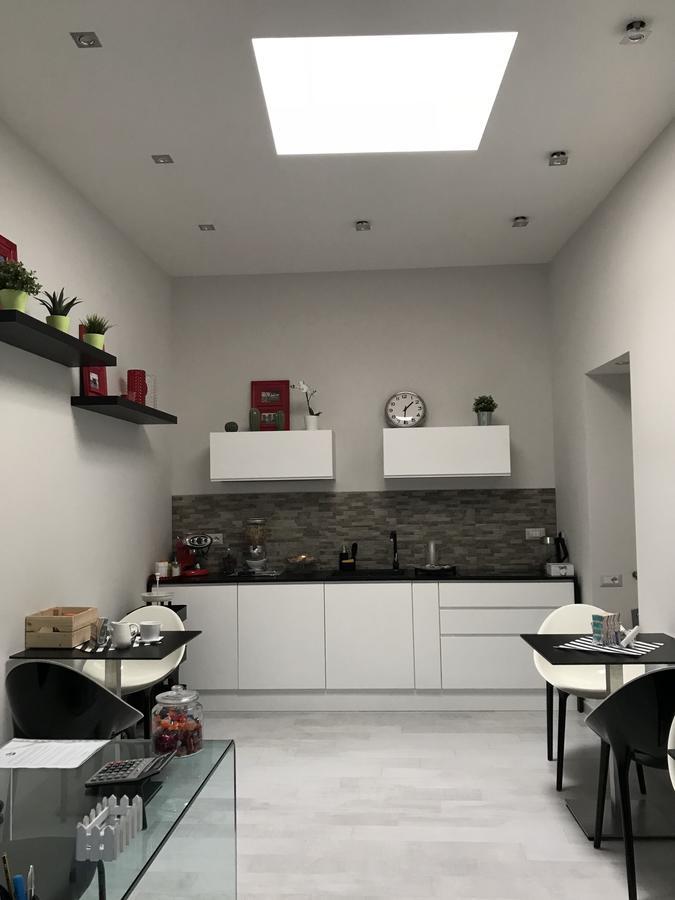Chiaia Guest House Neapol Zewnętrze zdjęcie