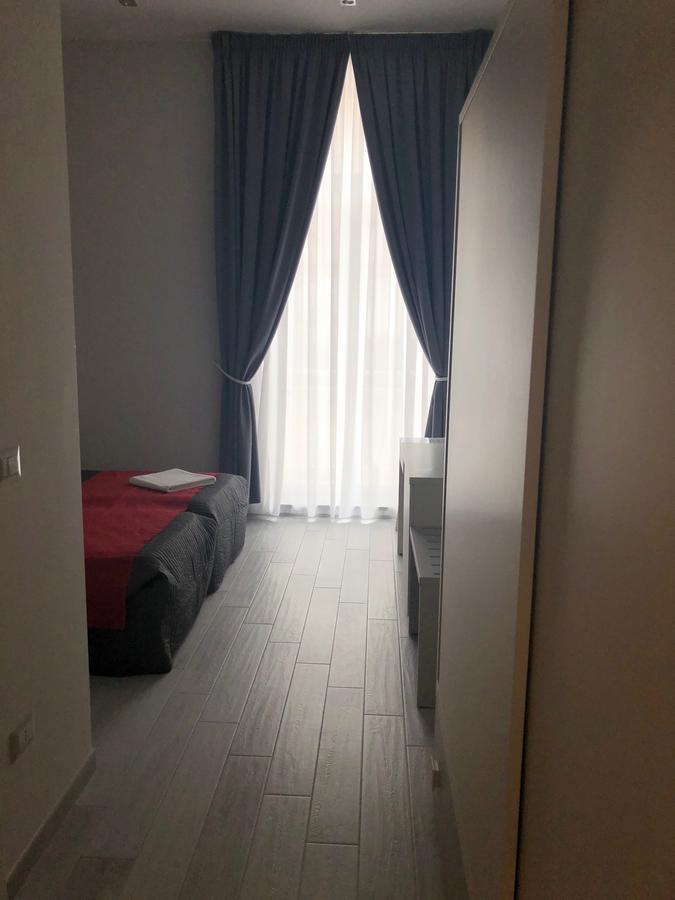 Chiaia Guest House Neapol Zewnętrze zdjęcie