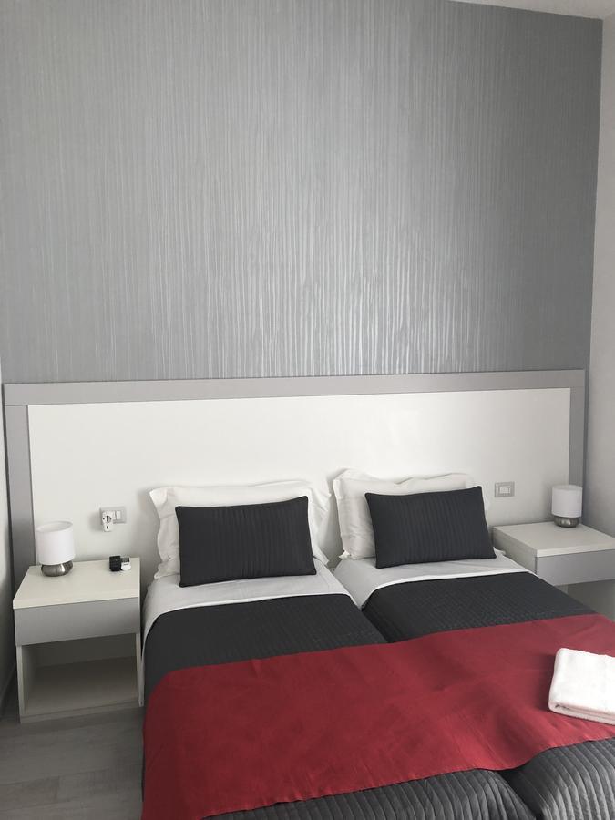 Chiaia Guest House Neapol Zewnętrze zdjęcie