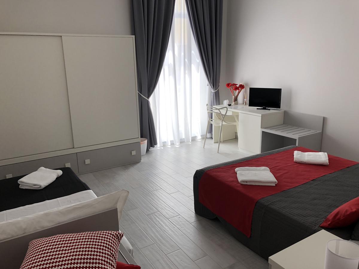 Chiaia Guest House Neapol Zewnętrze zdjęcie