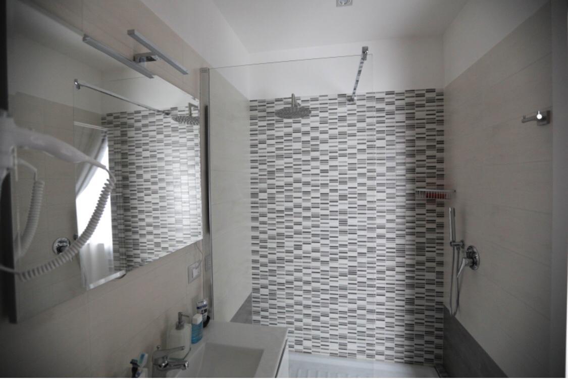 Chiaia Guest House Neapol Zewnętrze zdjęcie