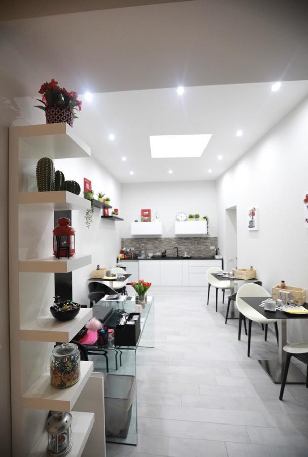 Chiaia Guest House Neapol Zewnętrze zdjęcie